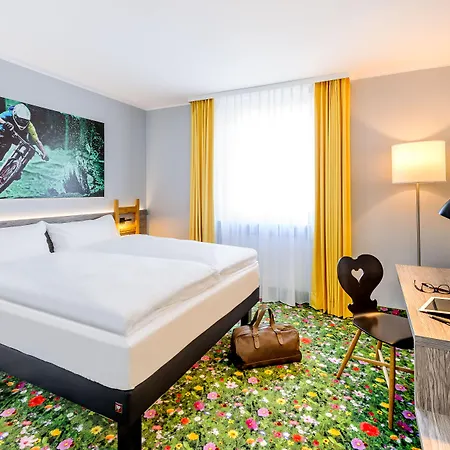 Felix Otel